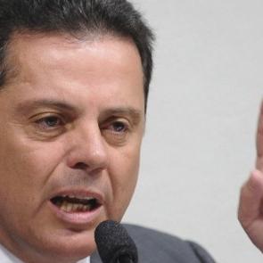 Imagem: Governador Marconi Perillo em Uruaçu nesta sexta-feira 19/05